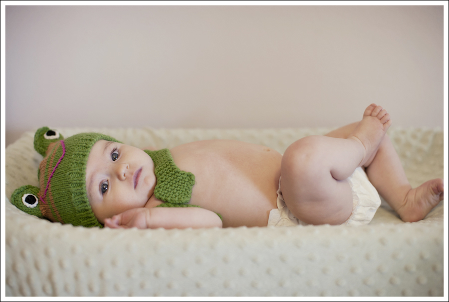 16 week Frog Hat2sm