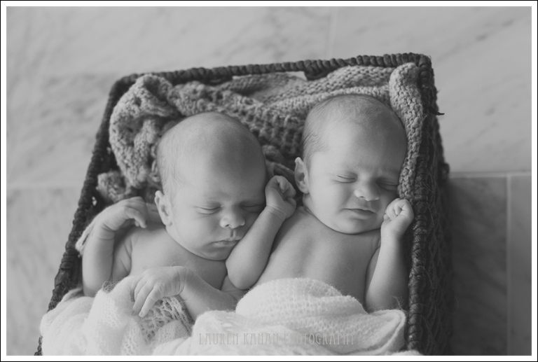 Blog Alexa and Drake Newborn-19