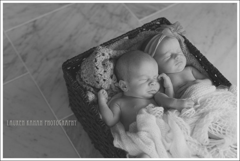 Blog Alexa and Drake Newborn-21