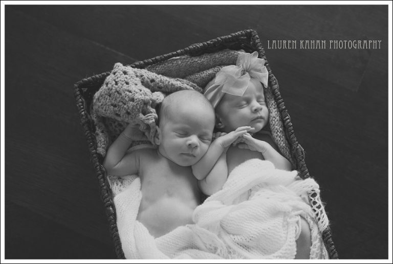 Blog Alexa and Drake Newborn-28