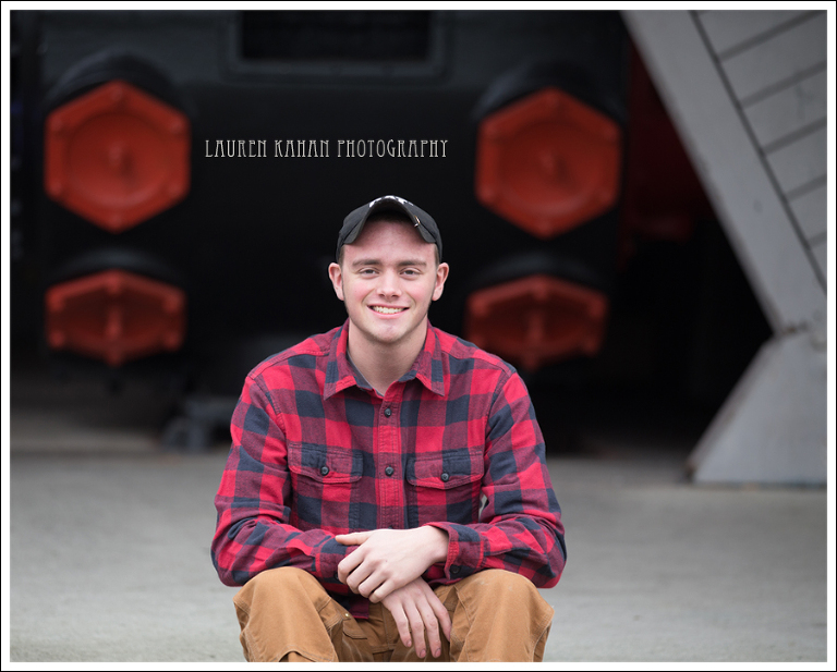 Blog Connor Senior Portraits-5