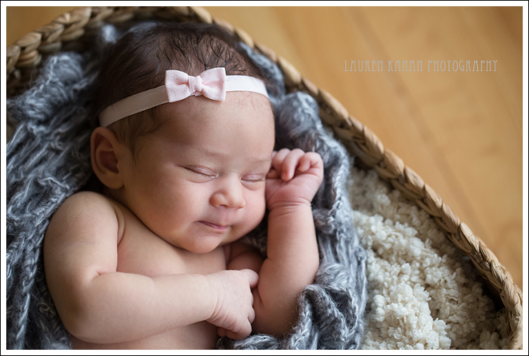 Blog West Seattle Newborn Photographer-Freya-18