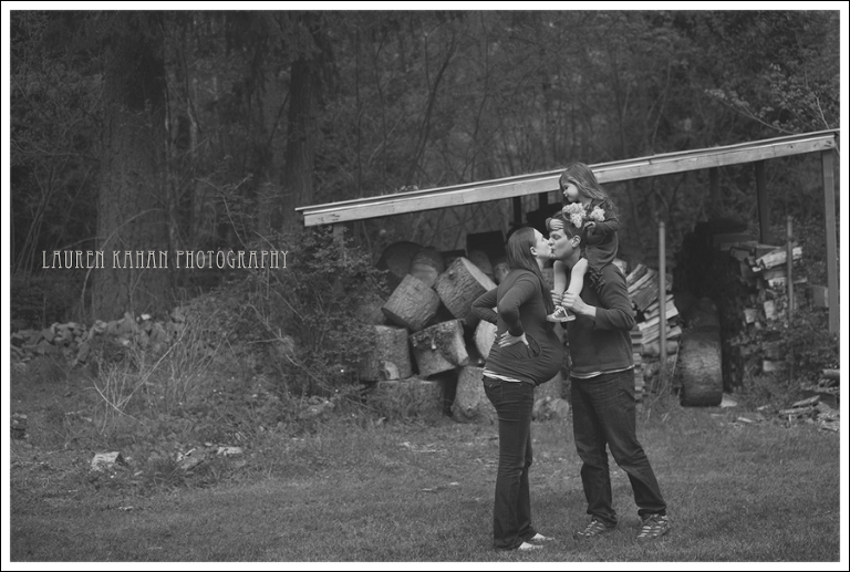 Blog Seattle Maternity Photographer-Z-12