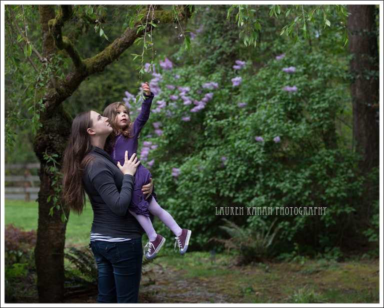 Blog Seattle Maternity Photographer-Z-30