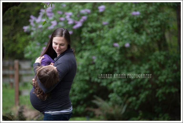 Blog Seattle Maternity Photographer-Z-31