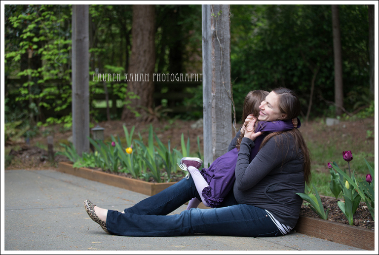 Blog Seattle Maternity Photographer-Z-34
