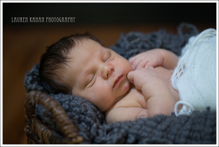 Blog Seattle Lifestyle Newborn Photography-James-10