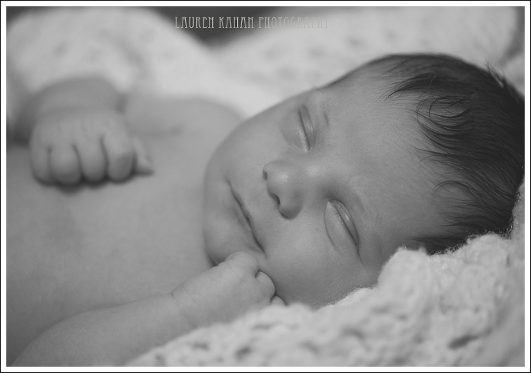 Blog Seattle Lifestyle Newborn Photography-James-16