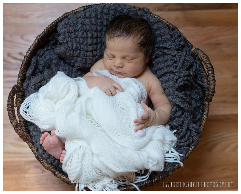 Blog Seattle Lifestyle Newborn Photography-James-8