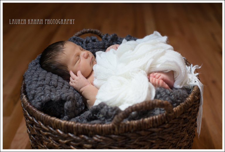 Blog Seattle Lifestyle Newborn Photography-James-9