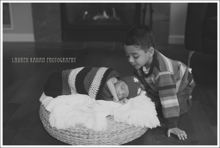 Blog Seattle Newborn Photographer-Rahil-20