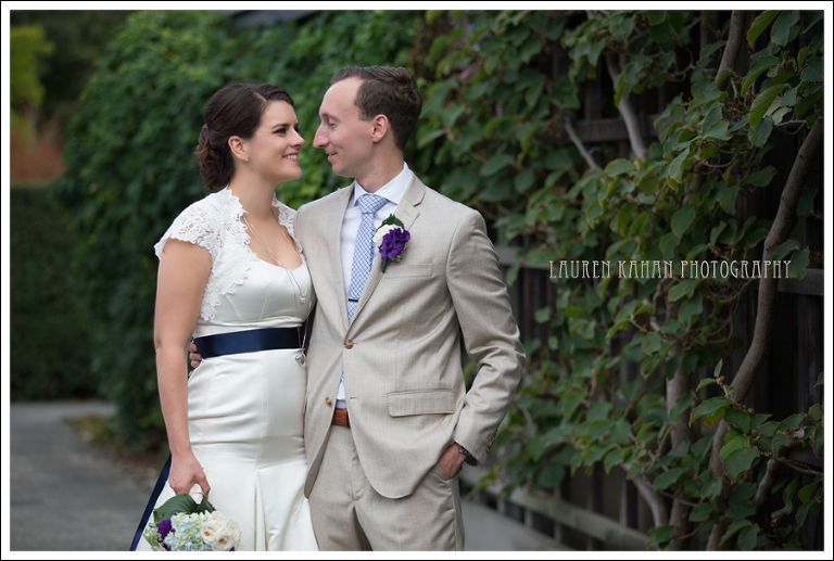 Blog Seattle Wedding Photographer-Roberts-91