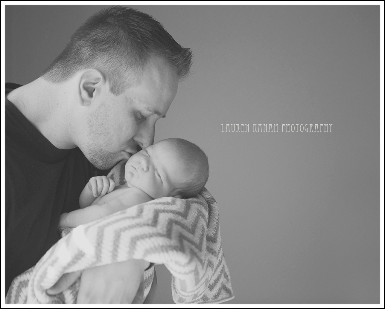 Blog West Seattle Newborn Lifestyle Photographer Kenzie-11