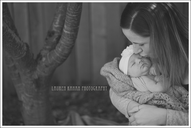 Blog West Seattle Newborn Lifestyle Photographer Kenzie-33
