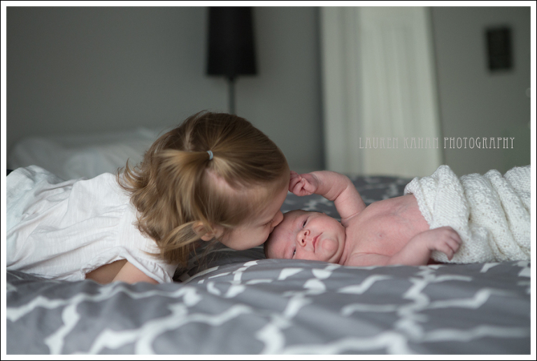 Blog West Seattle Newborn Lifestyle Photographer Kenzie-5