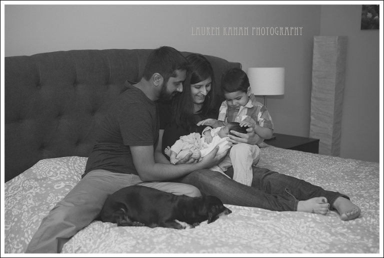 Blog West Seattle Newborn Lifestyle Photographer Naiya-25