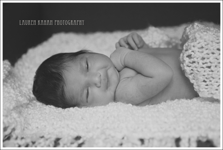 Blog West Seattle Newborn Lifestyle Photographer Naiya-3