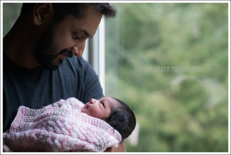 Blog West Seattle Newborn Lifestyle Photographer Naiya-34