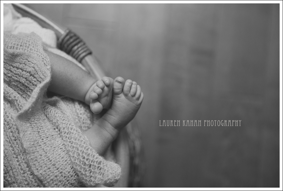 Blog West Seattle Newborn Lifestyle Photographer Naiya-8