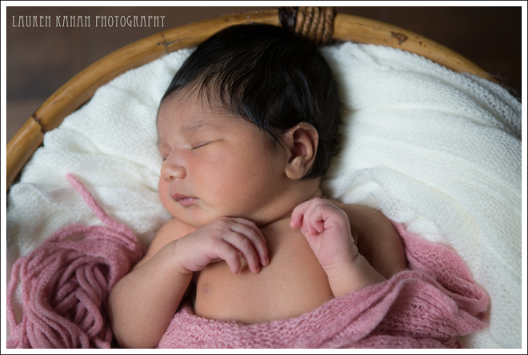 Blog West Seattle Newborn Lifestyle Photographer Naiya-9